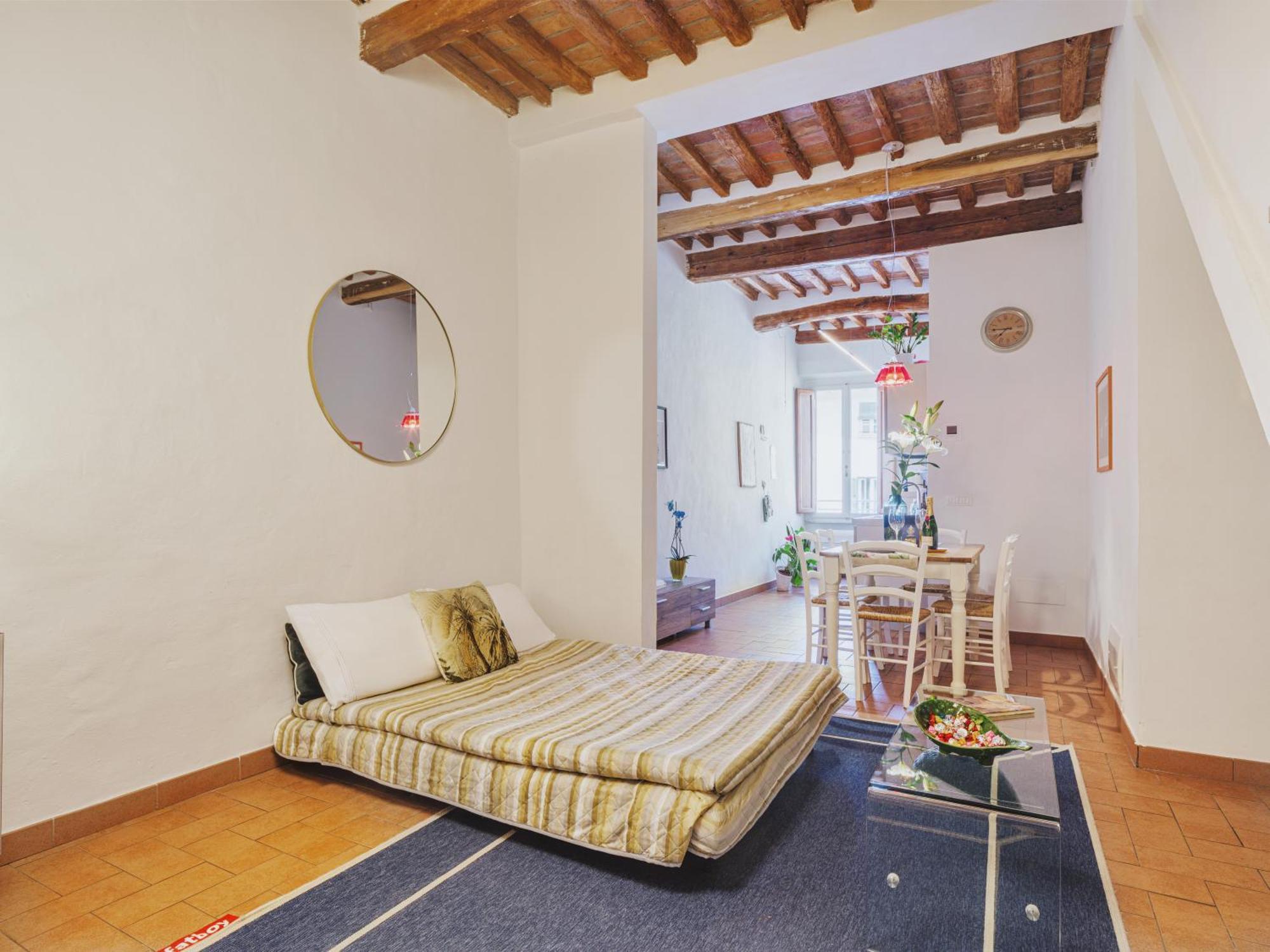 Michael'S Home - Cozy Apartment In The Heart Of Lucca Exteriér fotografie