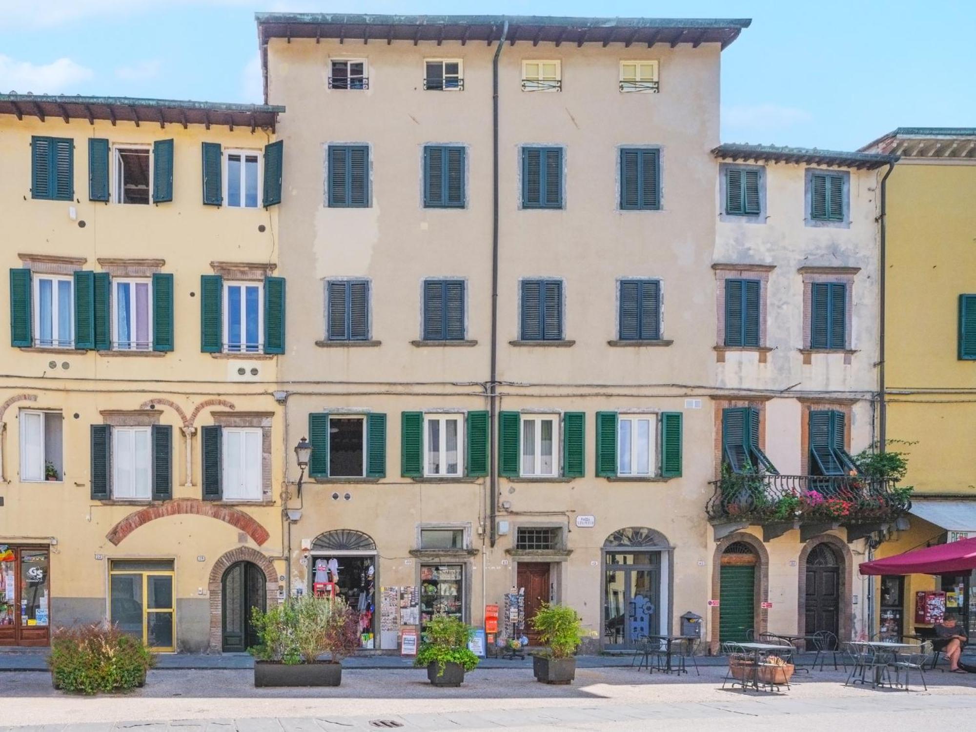 Michael'S Home - Cozy Apartment In The Heart Of Lucca Exteriér fotografie